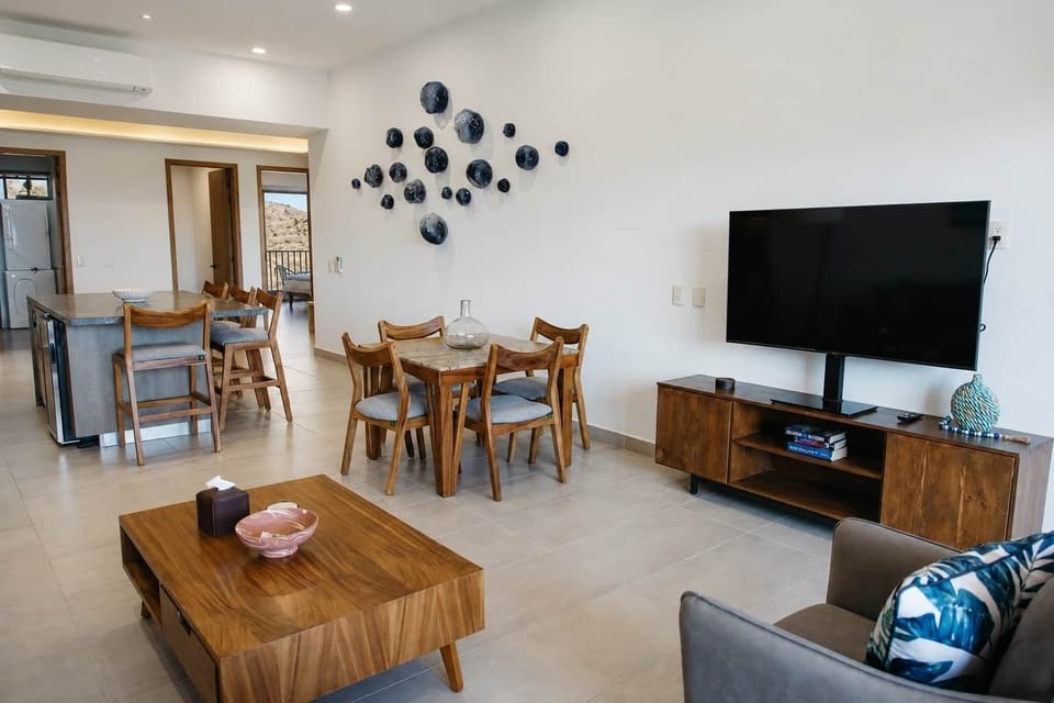 Living and Dining Areas