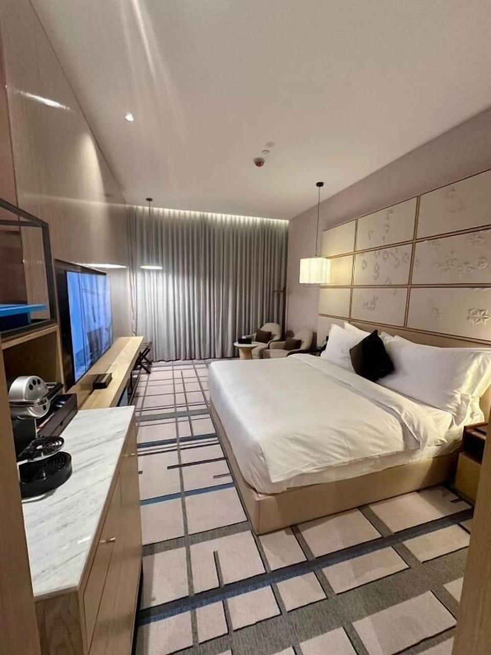 Deluxe Double or Twin Room | In-room safe, blackout drapes, soundproofing, free WiFi
