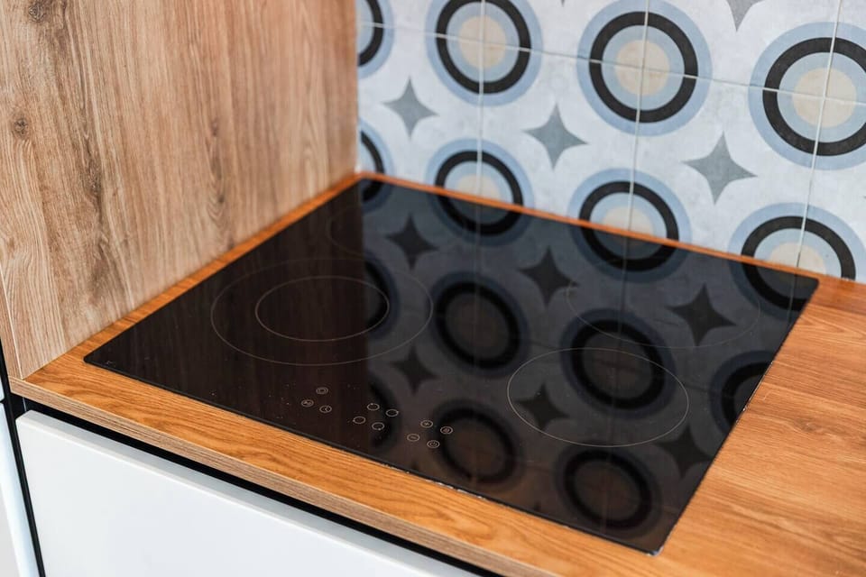 Fully-equipped kitchen details