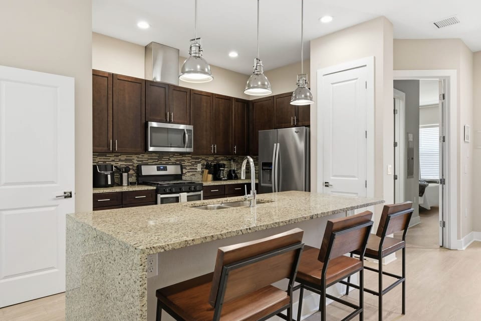 Fully equipped kitchen