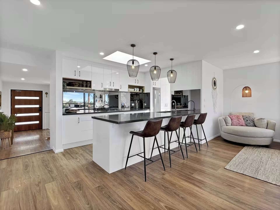 Kitchen/Dining