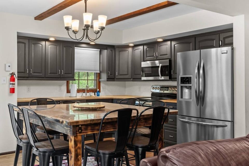 Large dining table that seats 8 comfortably