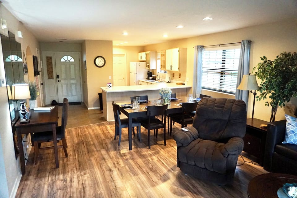 Open floor plan with lots of space. 