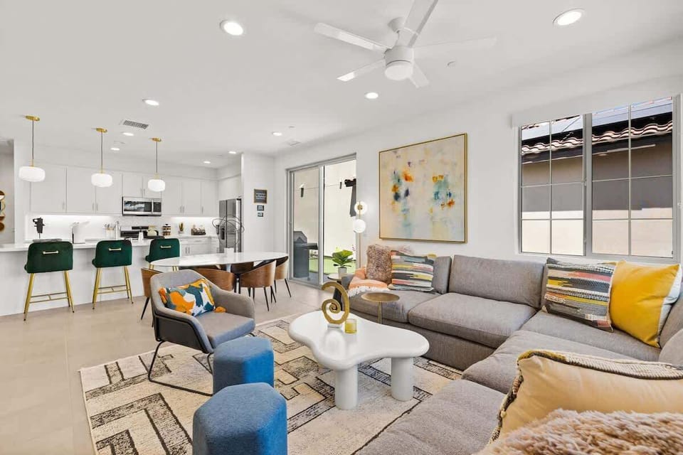 Living, dining and Kitchen area