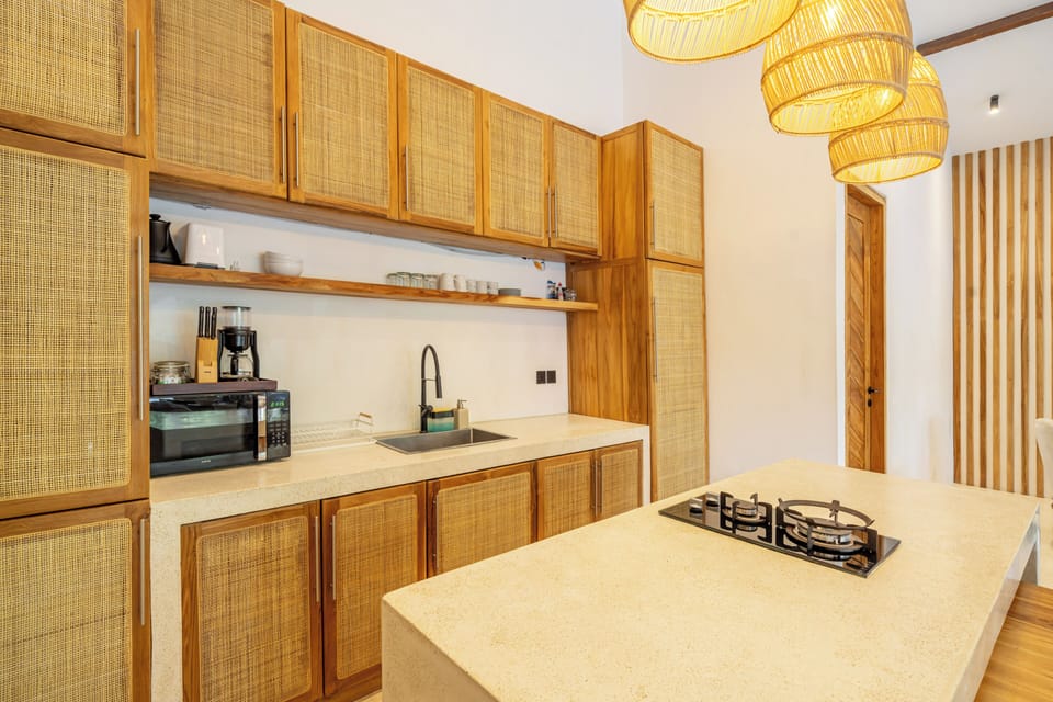 Luxury Villa, Pool View | Private kitchen | Electric kettle, blender, paper towels, kitchen islands
