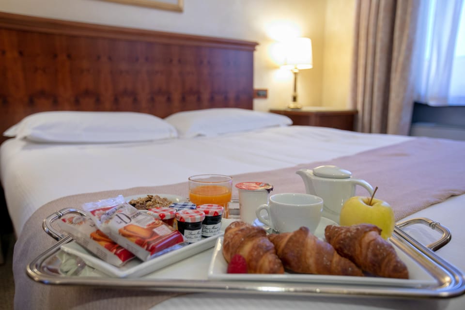 Premium bedding, minibar, in-room safe, individually furnished