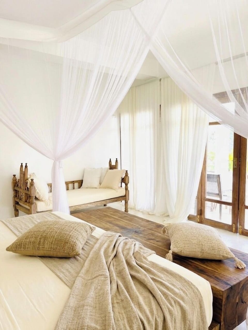 Royal Suite, Ocean View | In-room safe, blackout drapes, free WiFi