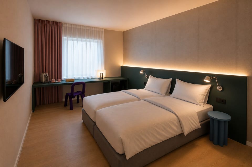 Premium bedding, in-room safe, desk, laptop workspace