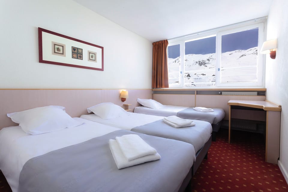 Individually furnished, desk, bed sheets
