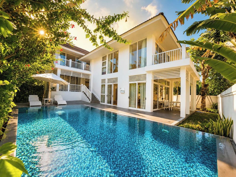 Private pool