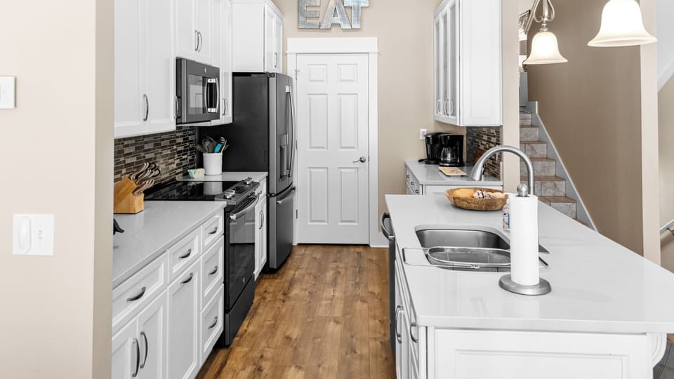 Gally Kitchen