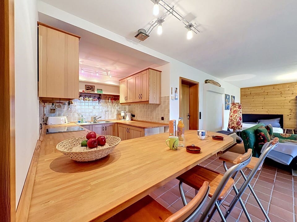 Furniture, Interior Design, Flooring, Wood, Ceiling, Floor, Table, Room, Kitchen & Dining Room Table, Light Fixture