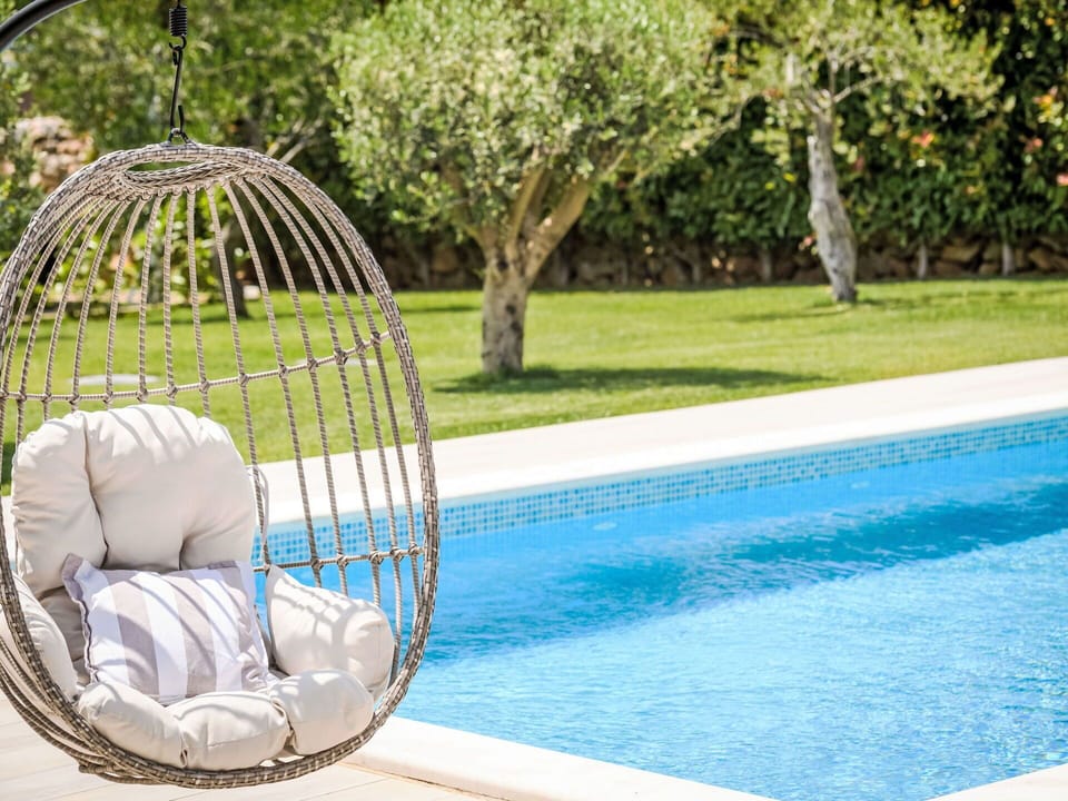 Furniture, Outdoor Furniture, Wicker, Swing, Comfort, Chair, Garden, Natural Material, Shade, Design