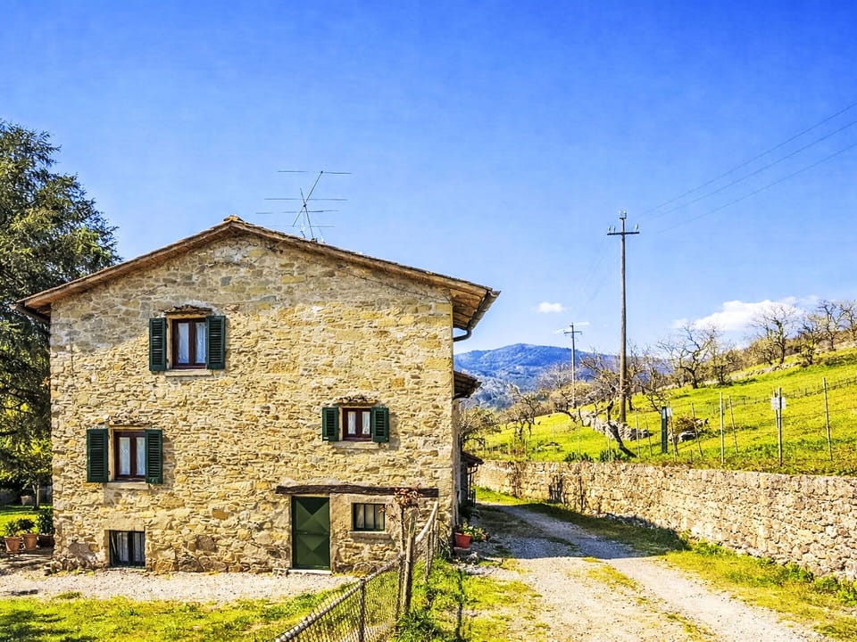 Building, House, Rural Area, Cottage, Home, Land Lot, Village, Human Settlement, Farmhouse, Stone Wall