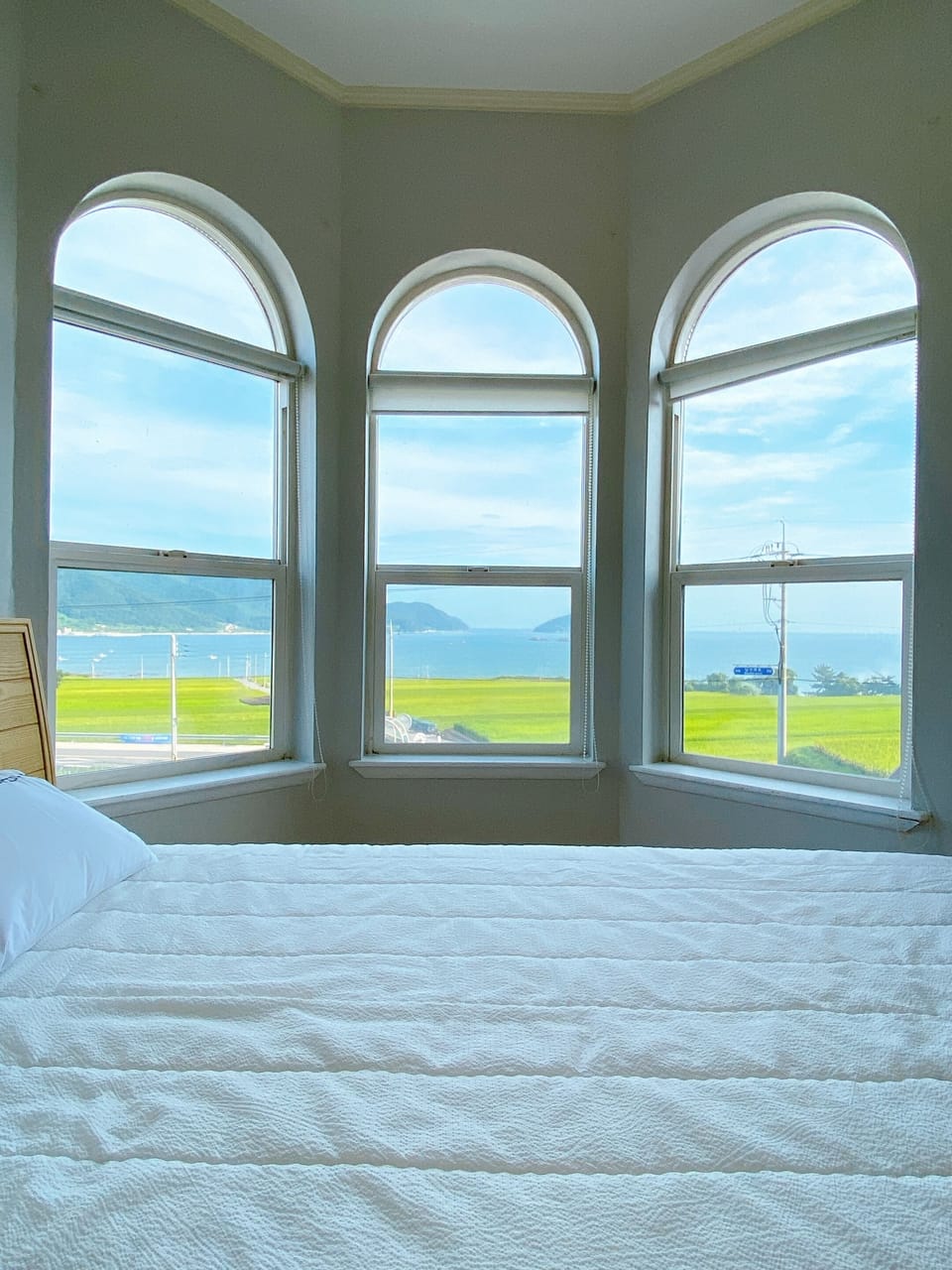 202 | Premium bedding, individually decorated, soundproofing, free WiFi