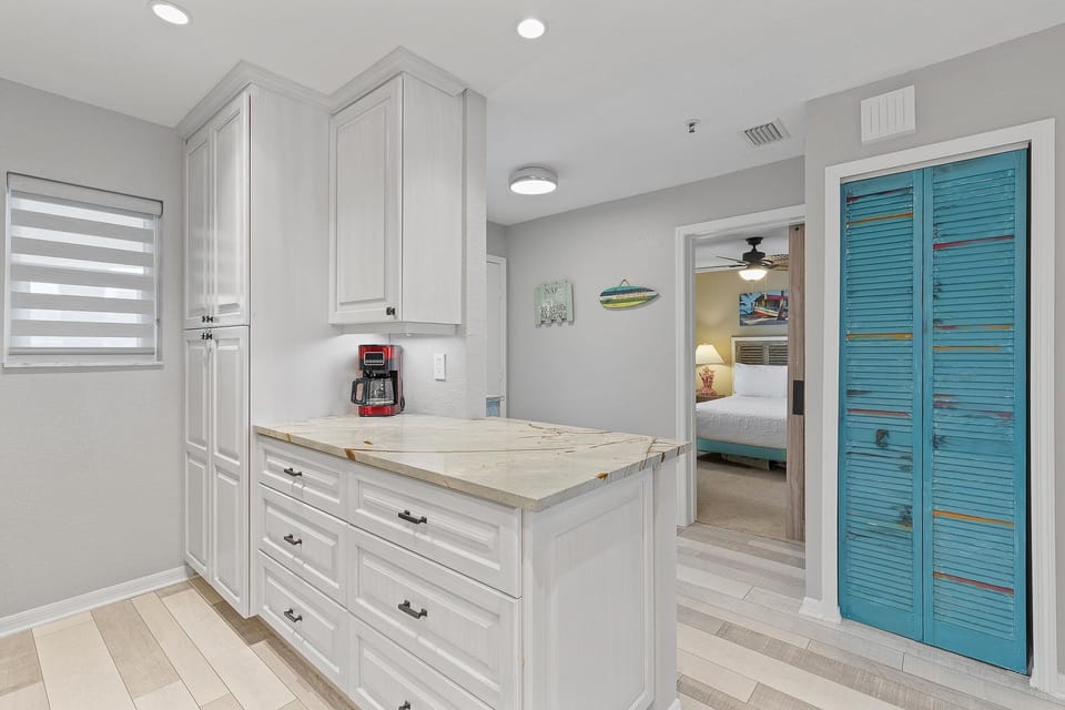 Condo, Multiple Beds (Bouchelle Island 202) | Interior