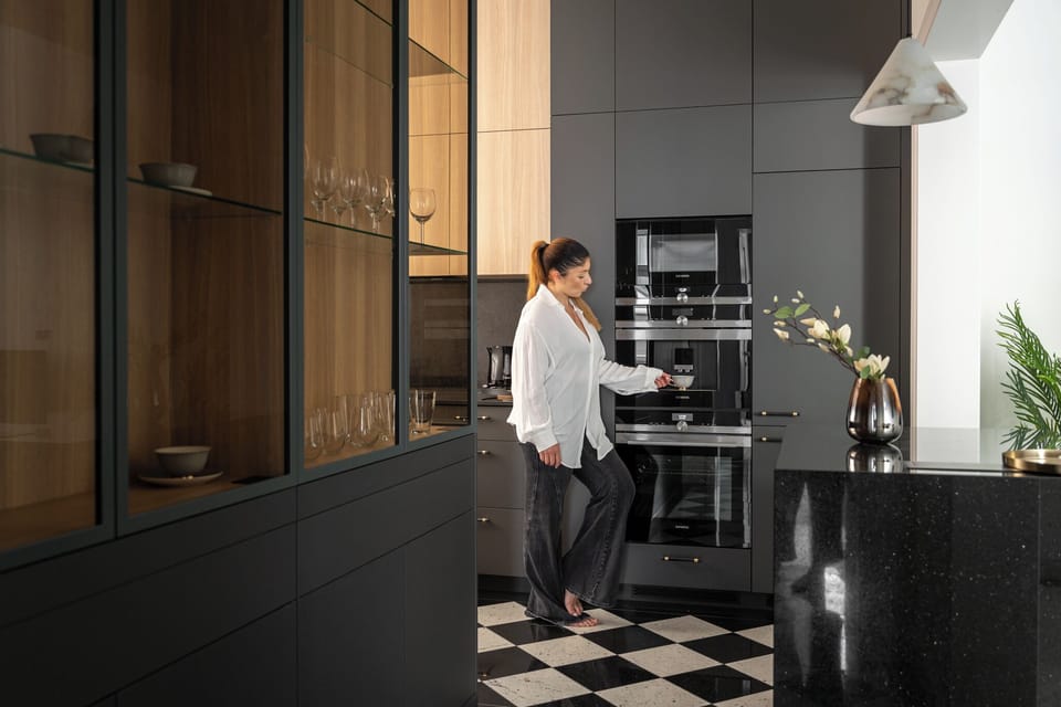 Deluxe Apartment, Non Smoking, Private Bathroom | Private kitchen | Coffee/tea maker, electric kettle, toaster, highchair