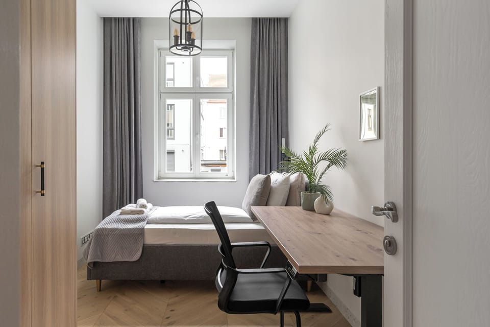 Deluxe Apartment, Non Smoking, Private Bathroom | Premium bedding, individually decorated, individually furnished