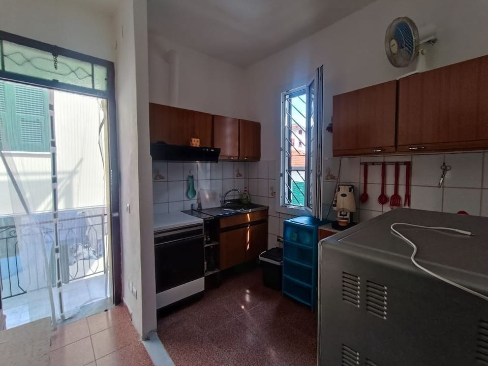 Classic Apartment, Sea View, Sea Facing | Private kitchen
