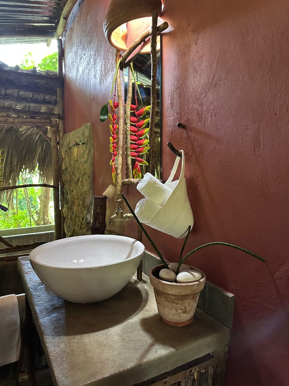 Towels, soap, shampoo, toilet paper