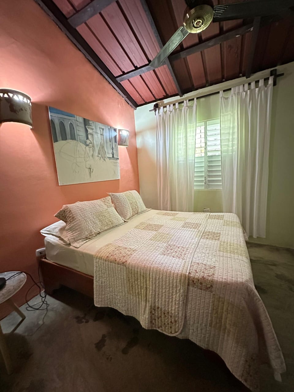 Iron/ironing board, free WiFi