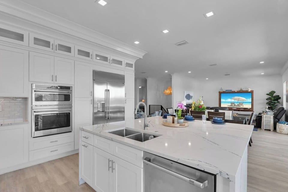 Main kitchen 2nd floor