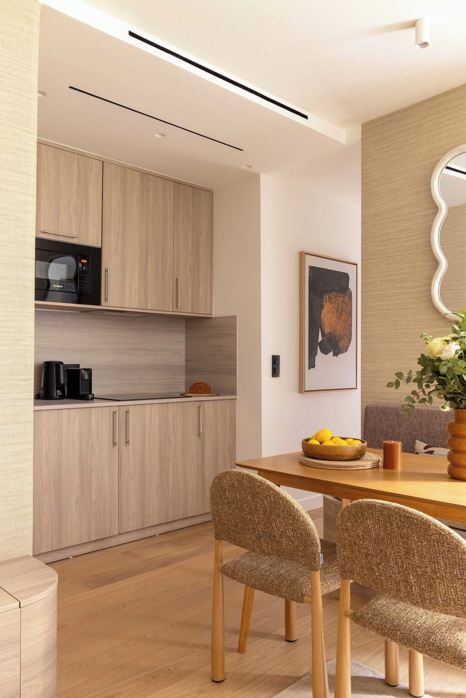 Apartment | Dining