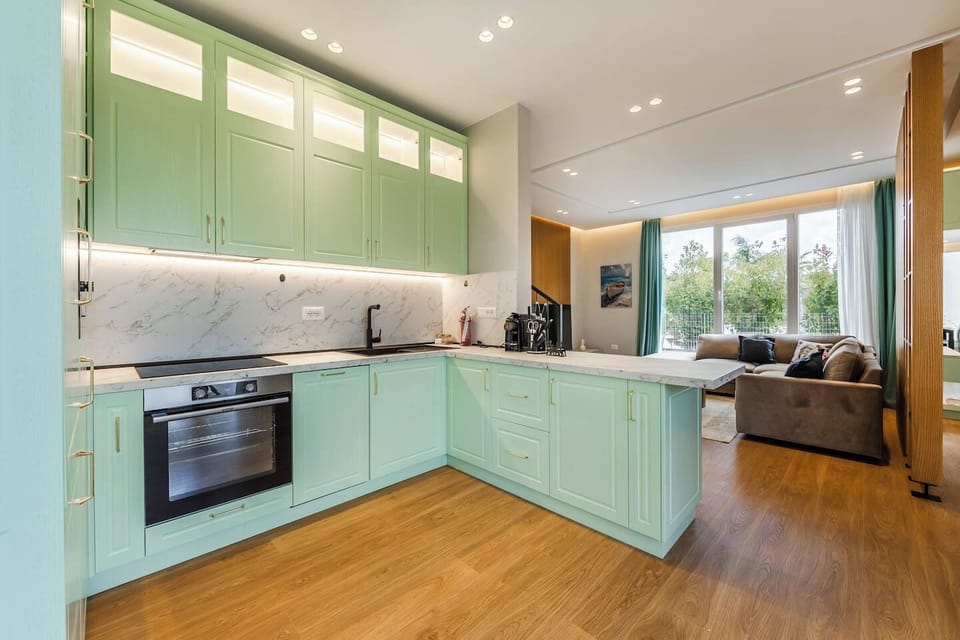 Fully-equipped kitchen
