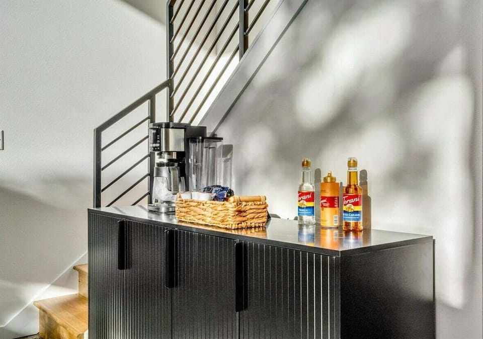 Morning espresso or evening cocktails—this outdoor drink station is fully stocked and ready for whatever your day brings.