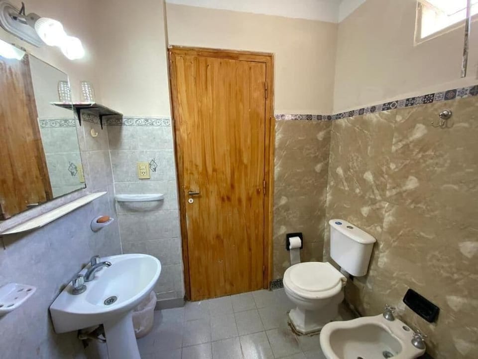 Separate tub and shower, free toiletries, towels, soap