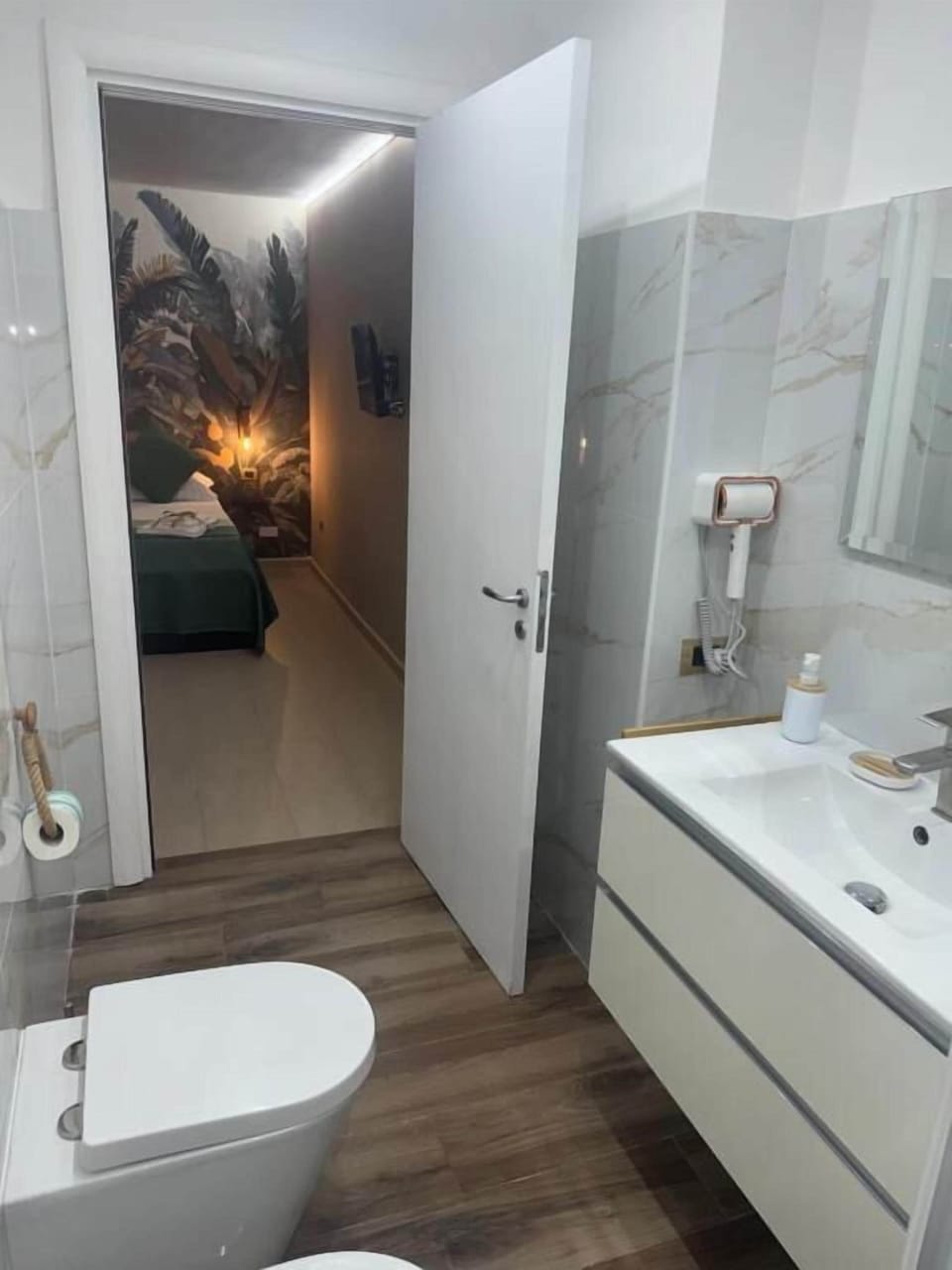 Double Room, Balcony | Bathroom | Bathrobes