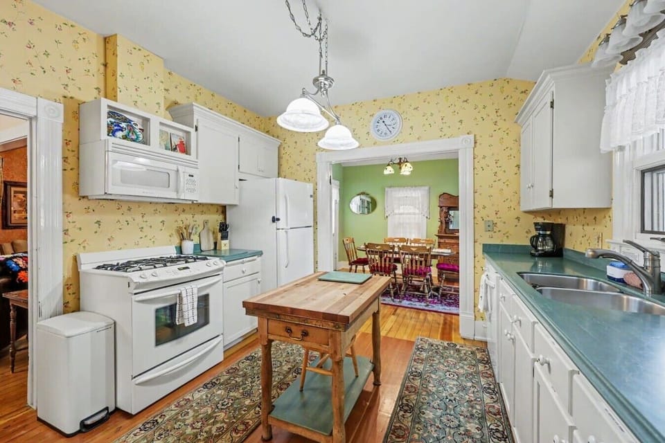 Fully equipped kitchen with everything needed for home cooking