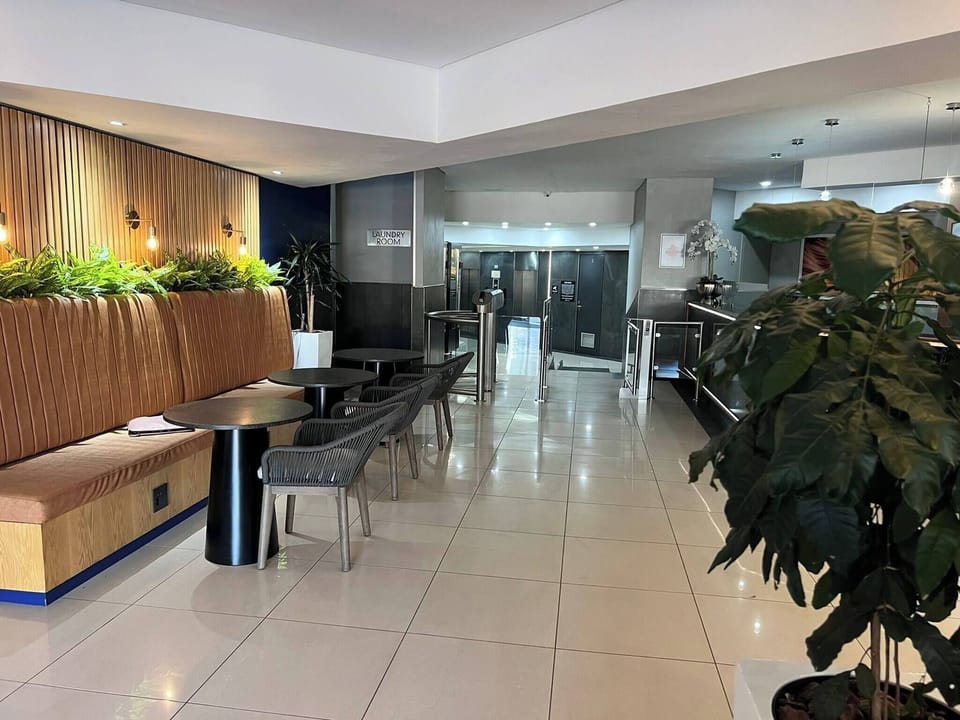 Apartment, 1 Bedroom, Accessible | Lounge