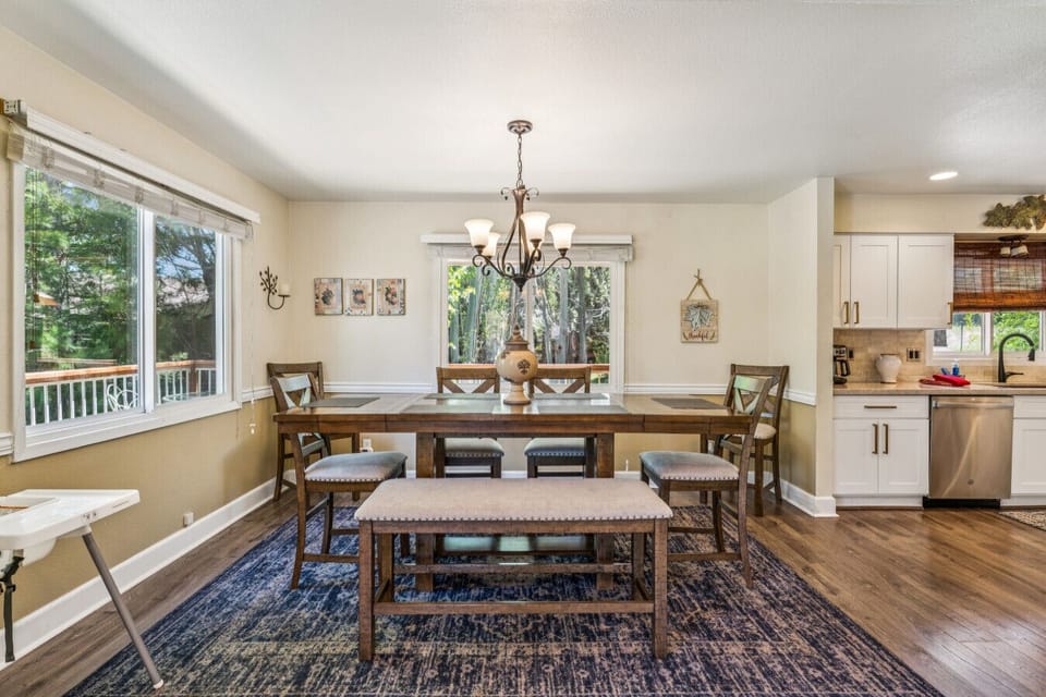 Gather Around the Table for Meals and Mountain Memories
