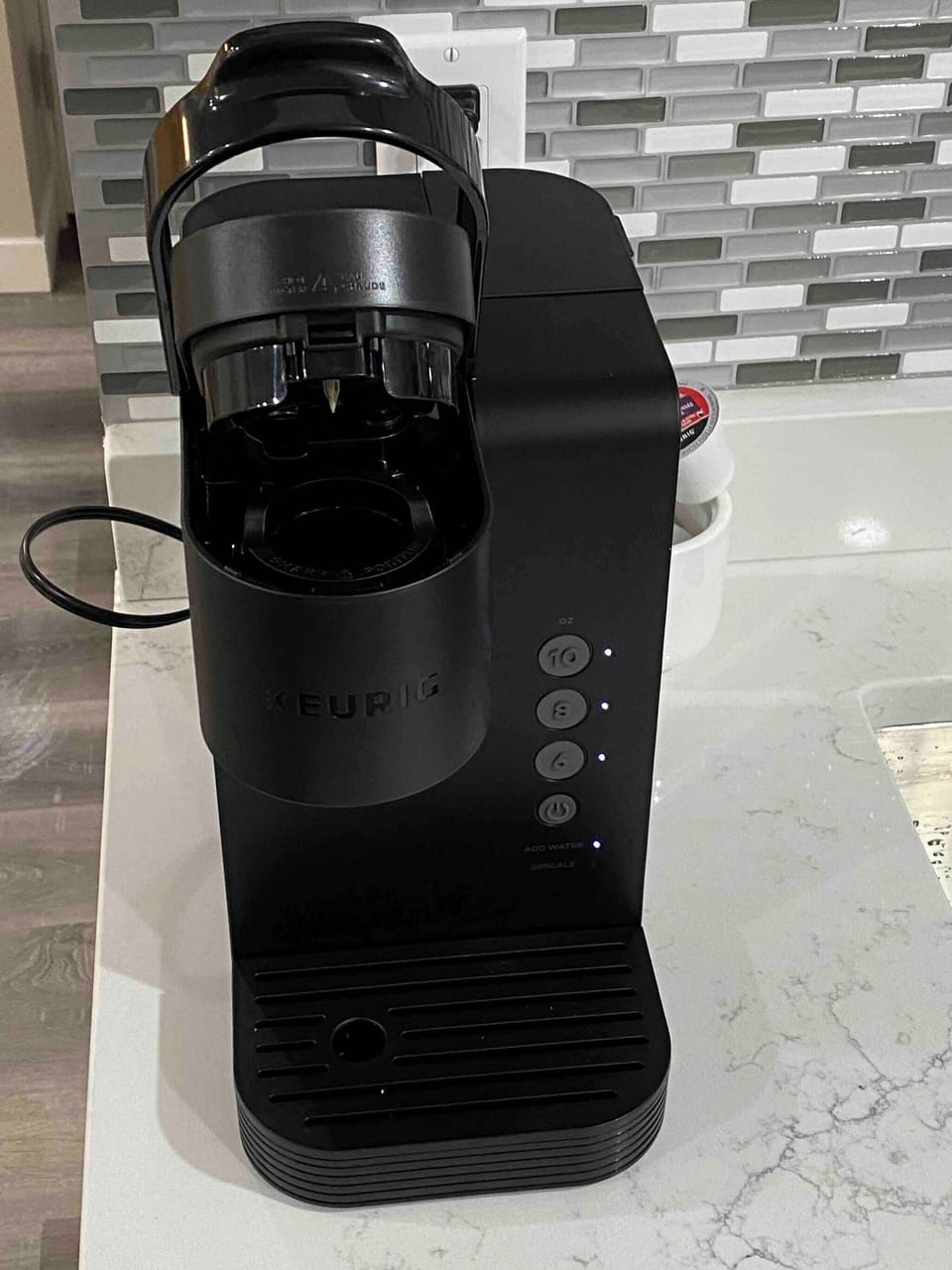 House, 1 Bedroom | Coffee and/or coffee maker