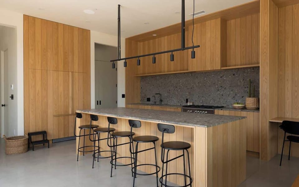 Full kitchen, fully stocked