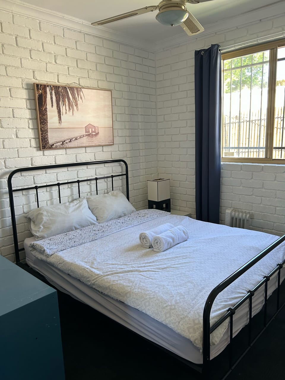 Double Room | Free WiFi, bed sheets