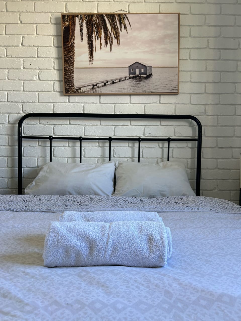 Double Room | Free WiFi, bed sheets