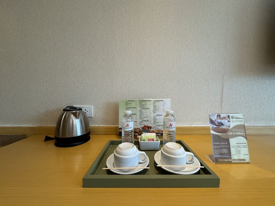 Business Room (King) | Coffee and/or coffee maker