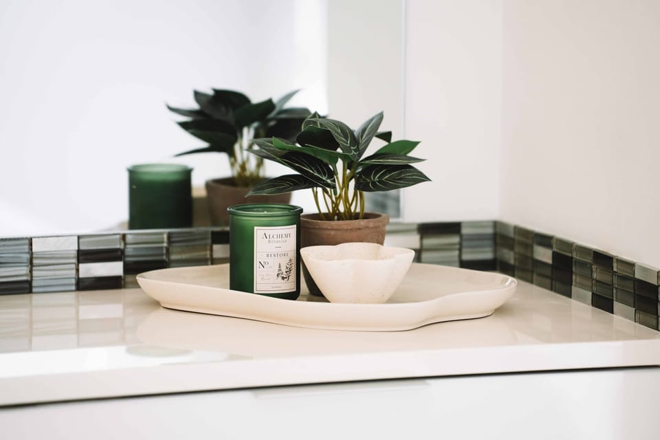 Bathroom amenities