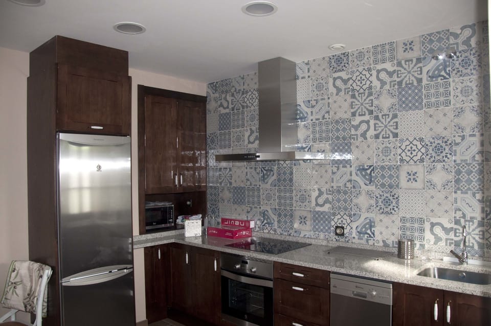 Apartment, 2 Bedrooms, Accessible | Private kitchenette | Full-size fridge, microwave, stovetop, dishwasher