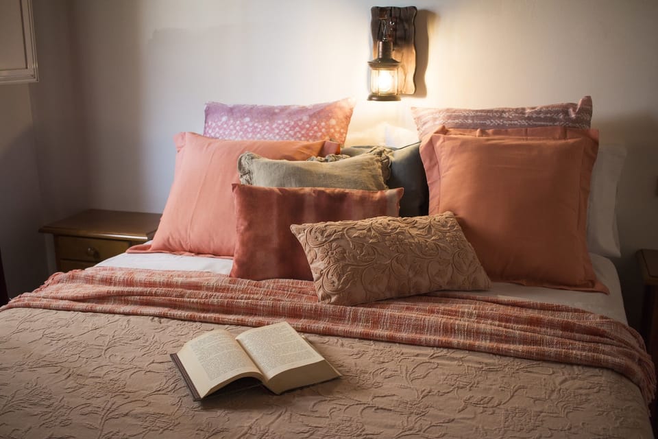 Double Room | Blackout drapes, iron/ironing board, free WiFi, bed sheets