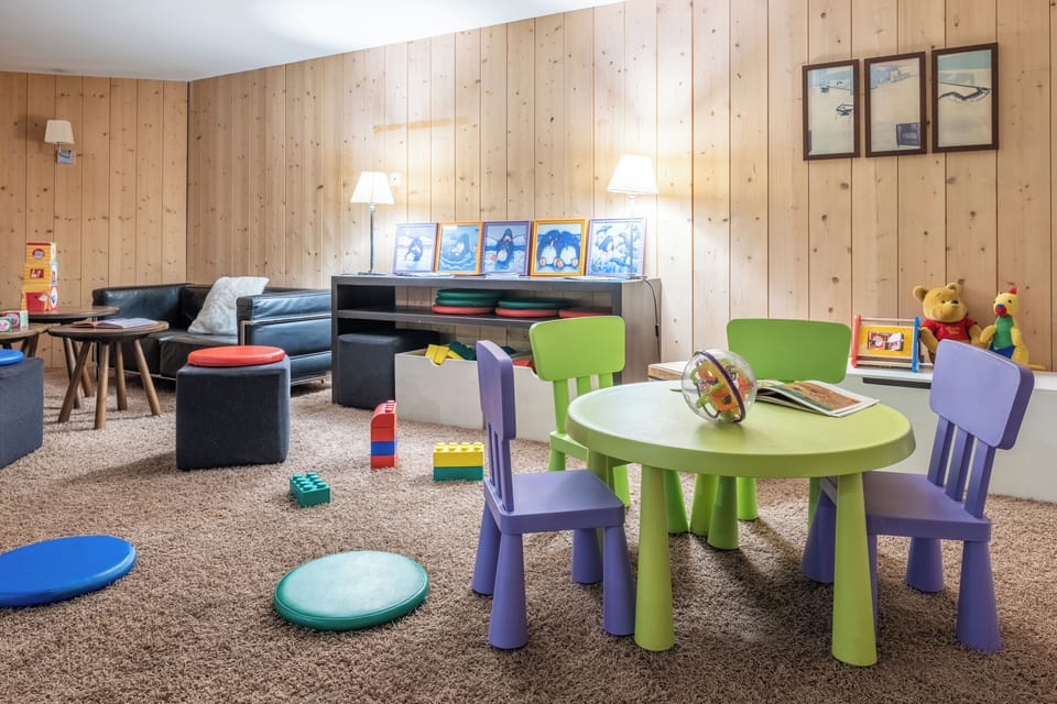 Children's play area - indoor