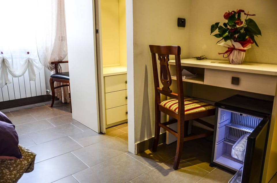 In-room safe, desk, rollaway beds (surcharge), WiFi (free)