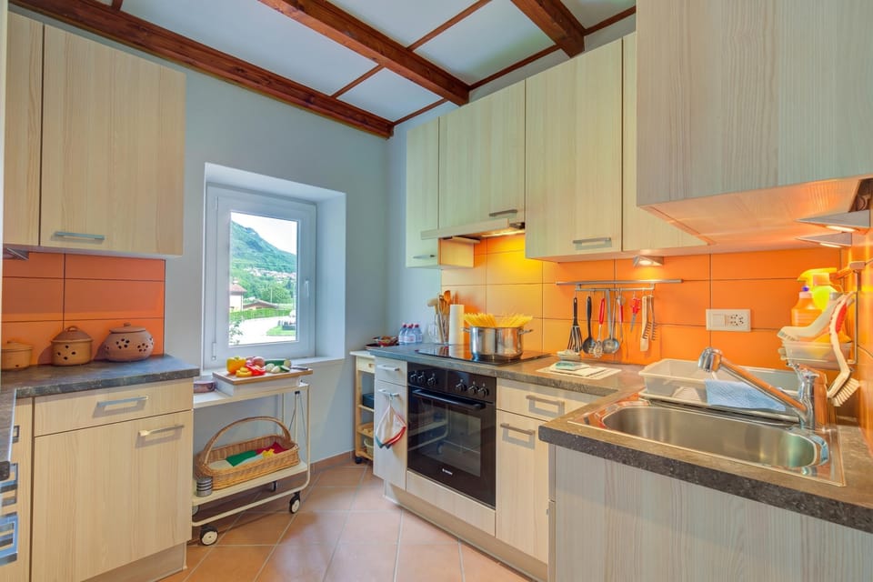 Standard Villa, 2 Bedrooms, 2 Bathrooms (Alfa Garden Villa With Private Pool) | Private kitchen