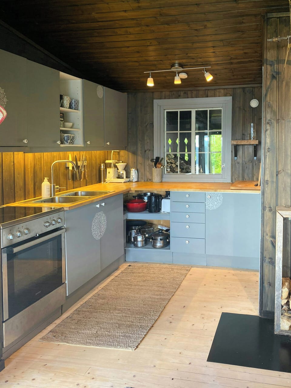 Private kitchen