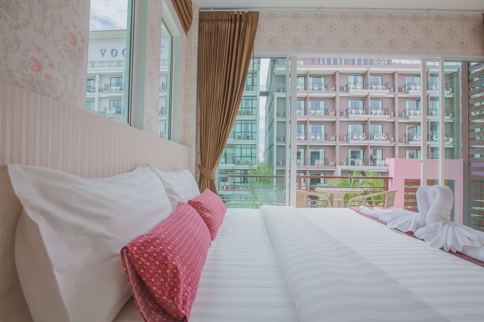 Standard Room | In-room safe, blackout drapes, free WiFi