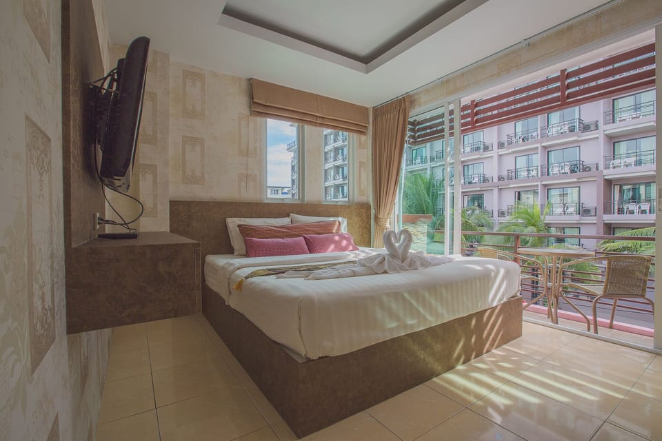Standard Room | In-room safe, blackout drapes, free WiFi