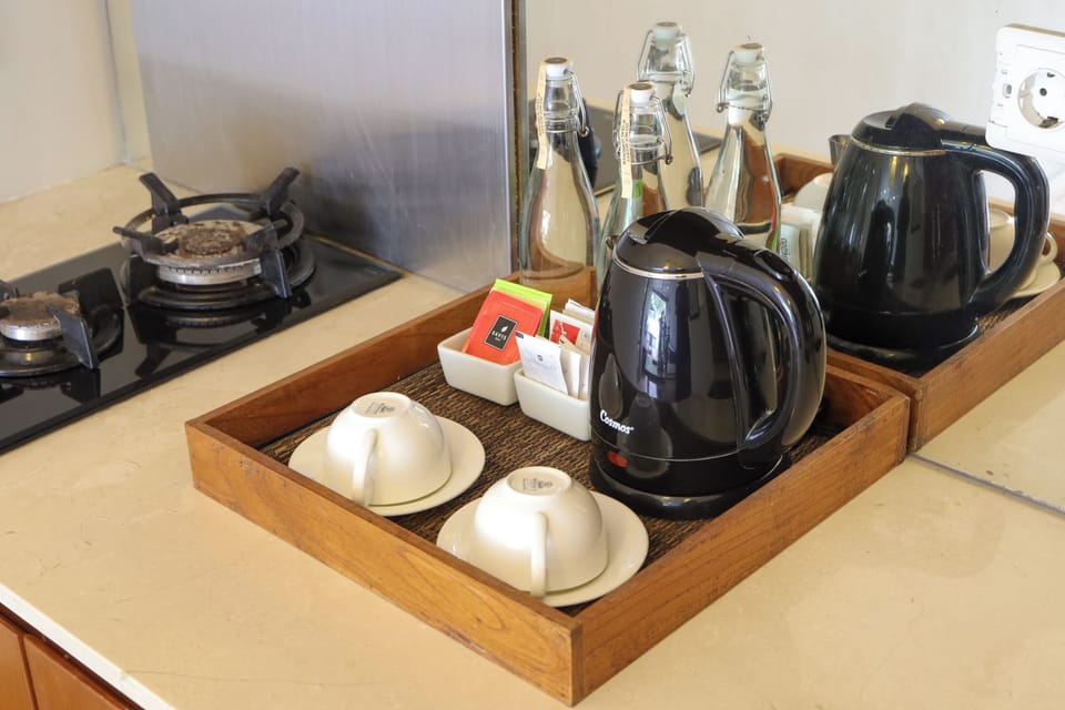 One Bedroom Garden Villa | Private kitchen | Coffee/tea maker, dishwasher