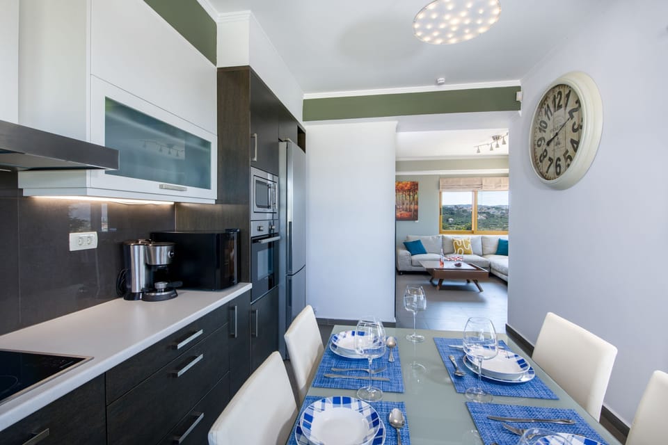 Villa, 4 Bedrooms, Private Pool | Private kitchen | Full-size fridge, microwave, stovetop, dishwasher